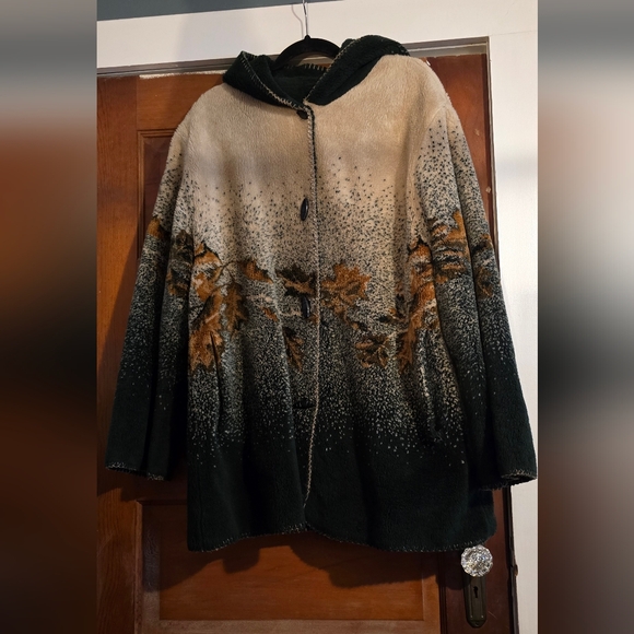 White Stag Jackets & Blazers - White Stag Green Hooded Jacket